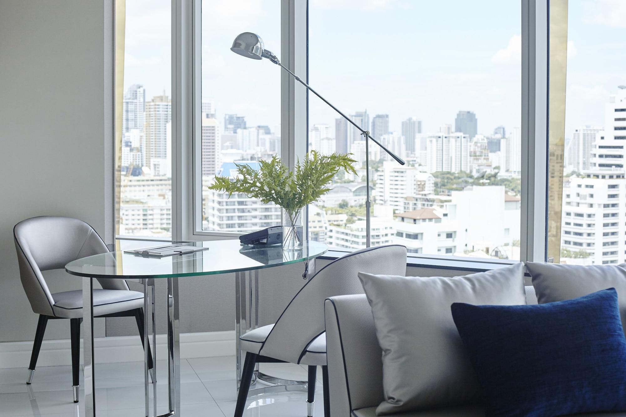 แกรนด์ เซ็นเตอร์พอยท์ สุขุมวิท 55 ทองหล่อ  Hotel กรุงเทพมหานคร ภายนอก รูปภาพ Interior of a condominium