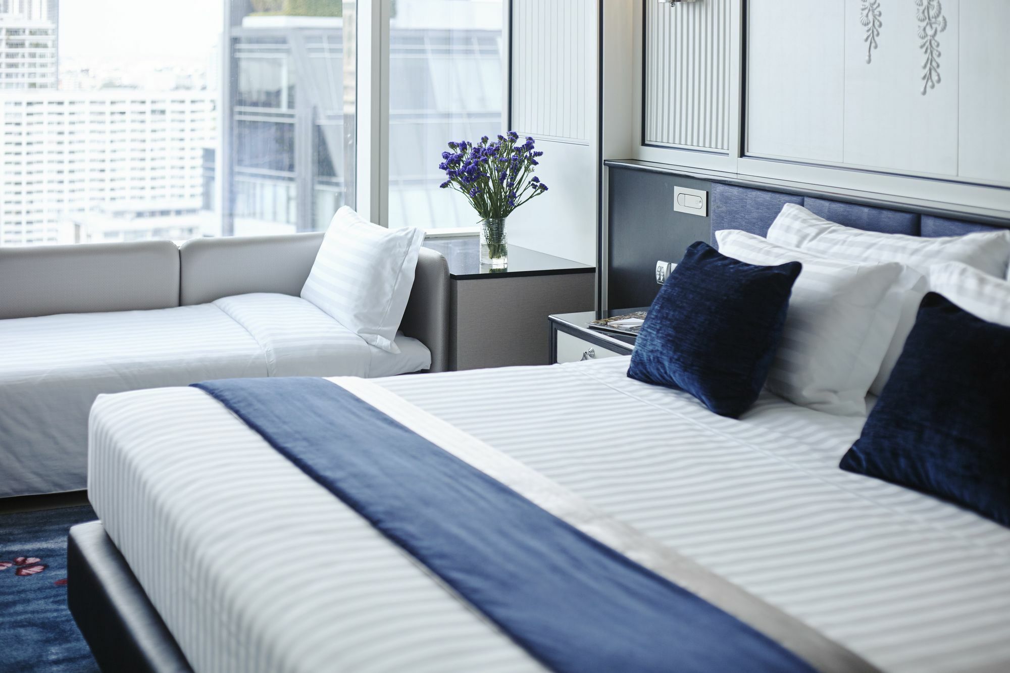 แกรนด์ เซ็นเตอร์พอยท์ สุขุมวิท 55 ทองหล่อ  Hotel กรุงเทพมหานคร ภายนอก รูปภาพ Deluxe Room
