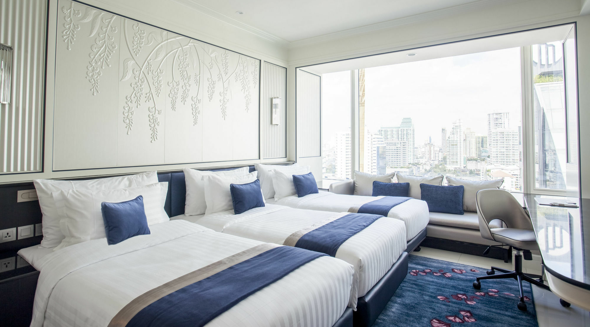 แกรนด์ เซ็นเตอร์พอยท์ สุขุมวิท 55 ทองหล่อ  Hotel กรุงเทพมหานคร ภายนอก รูปภาพ Deluxe Room